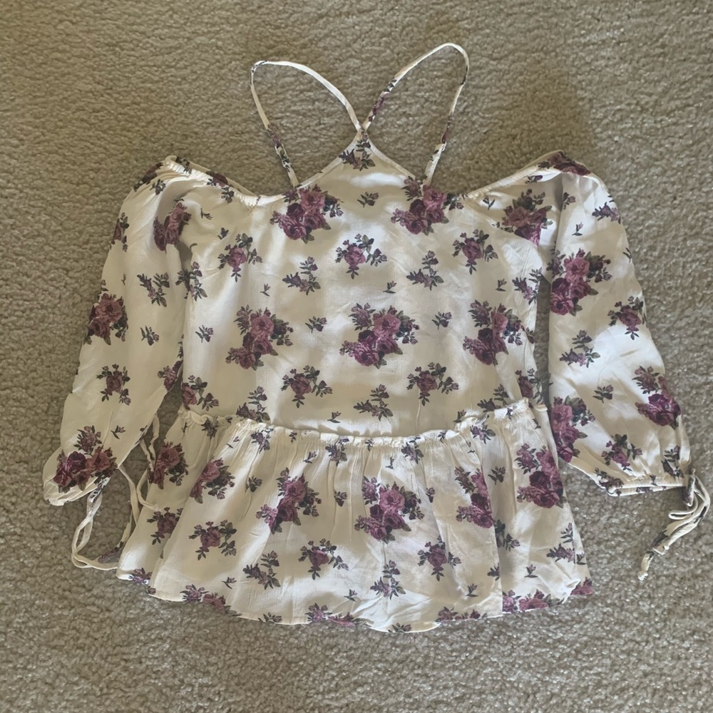 American eagle women’s top